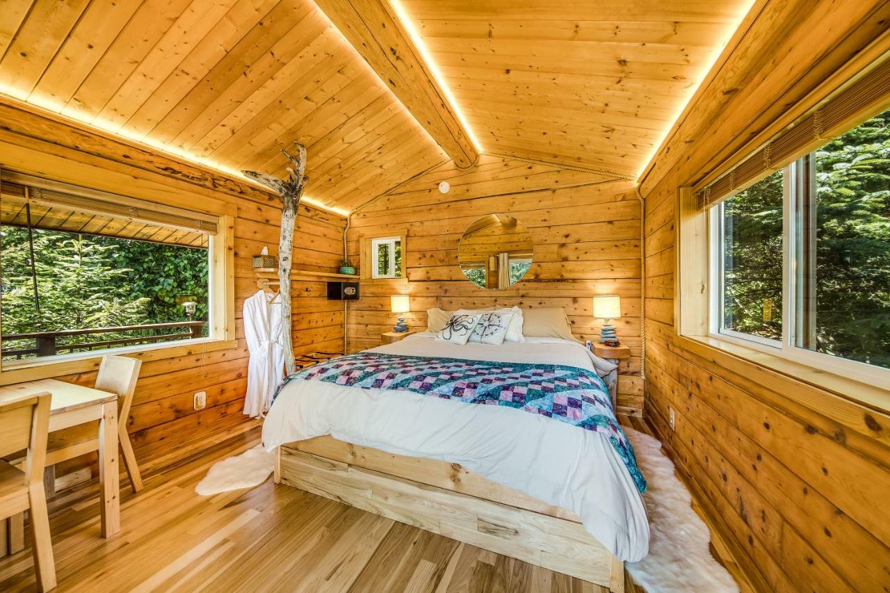 Stillpoint Lodge - All-Inclusive Halibut Cove Exterior foto