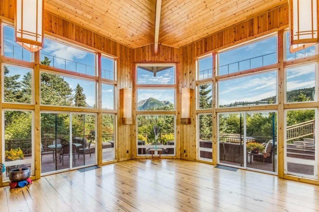 Stillpoint Lodge - All-Inclusive Halibut Cove Exterior foto