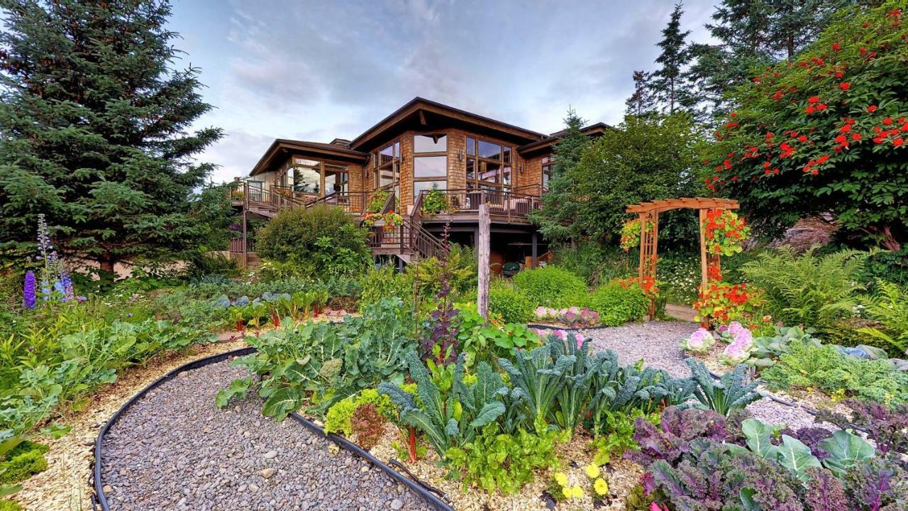 Stillpoint Lodge - All-Inclusive Halibut Cove Exterior foto